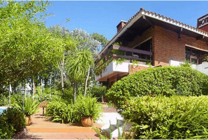 Hotel Camelot Punta del Este Exterior photo