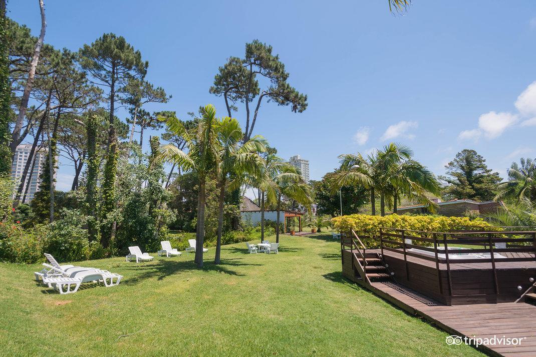 Hotel Camelot Punta del Este Exterior photo